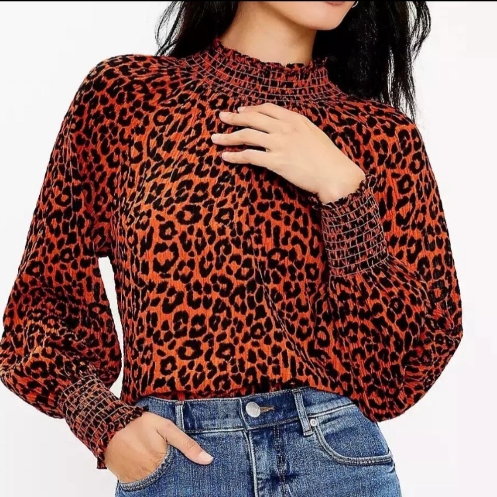 LOFT leopard print smocked neck blouse Petite xxs